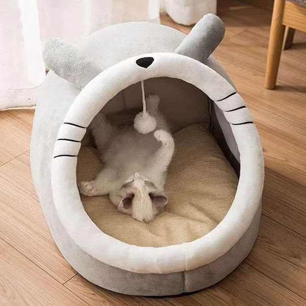 Naduva™ Cozy Cave Cat Bed — Soft Ear Design